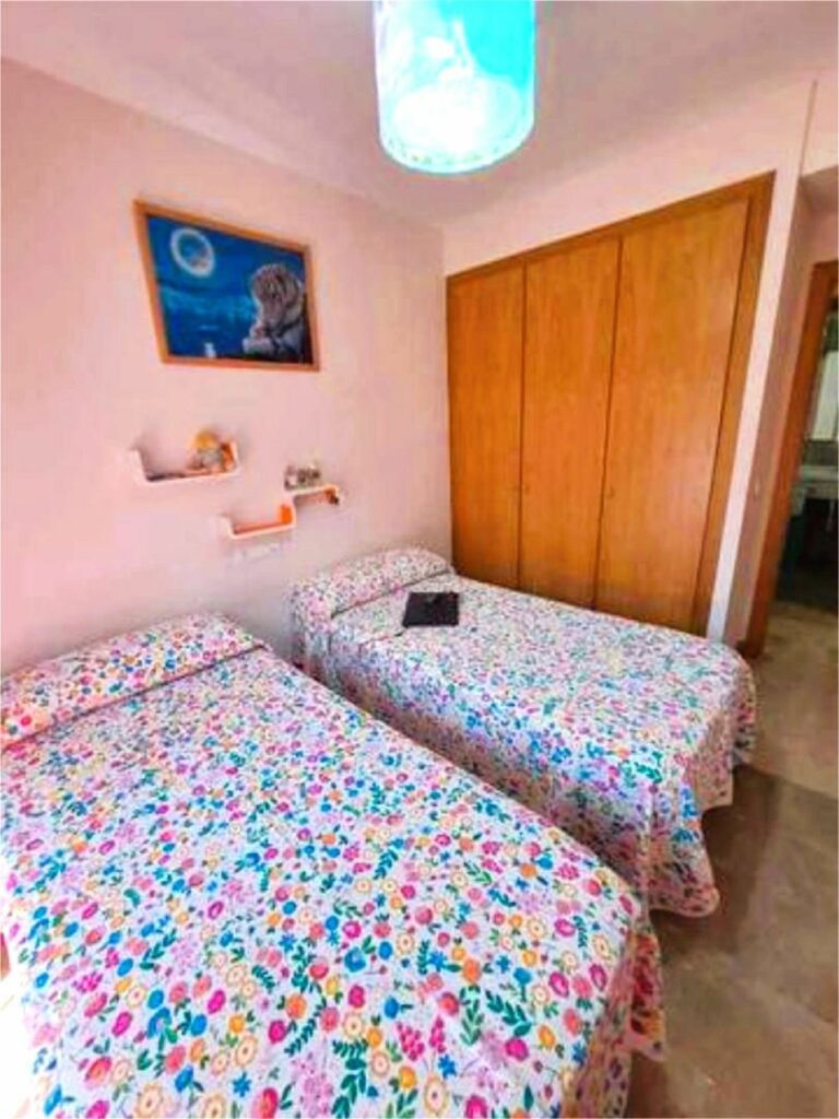 23c85d749b51cfcbc9c171920877da6a - 10