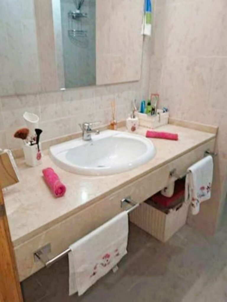 23c85d749b51cfcbc9c171920877da6a - 11