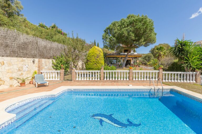 24ba8f3fe31a775454b7ad45e6956bf1 - 3