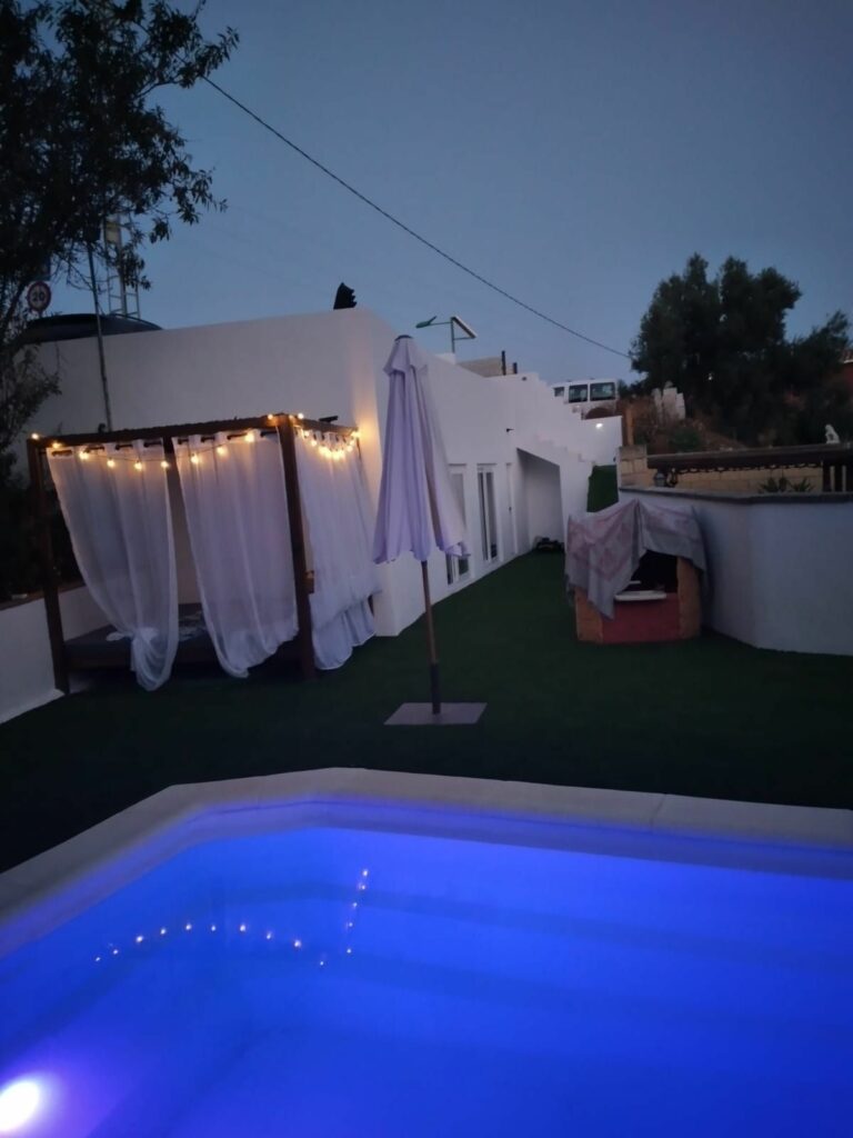 24bff886b6816e06b65a0963e73f4b04 - 13