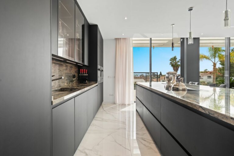 25bdd6969ad31ce615ff7e414b7099ad - 9