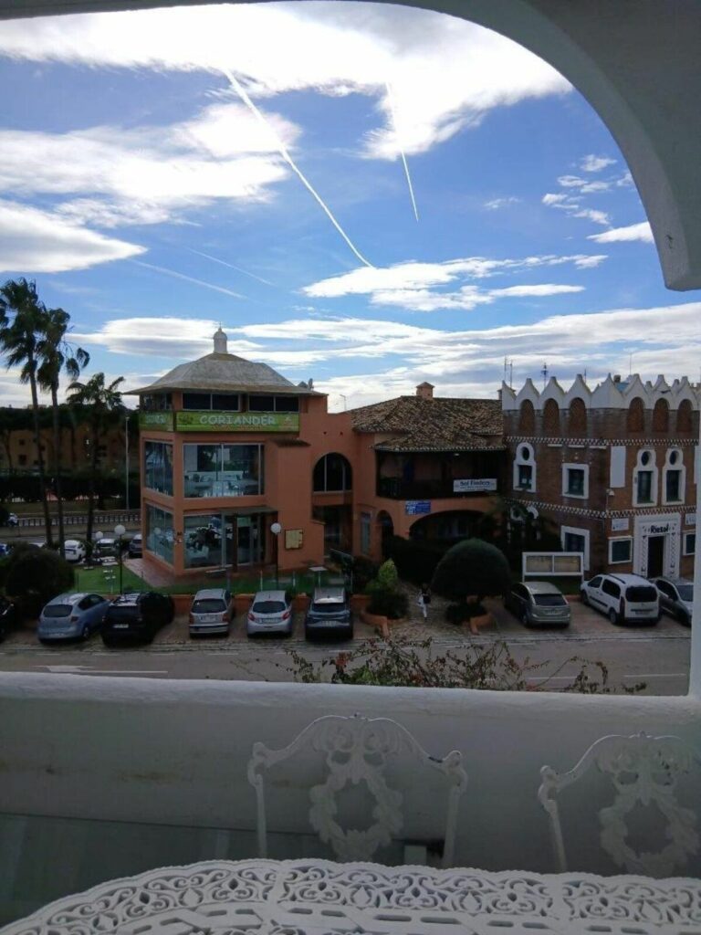 25eab1057ea809f182f2d4ae22731356 - 1