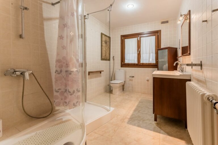 2811e35f4192ae589517a793e86de5b9 - 16