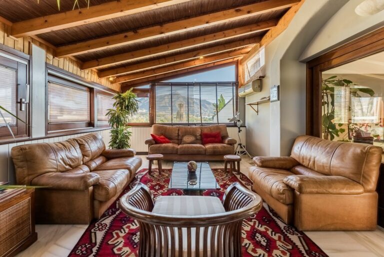 2811e35f4192ae589517a793e86de5b9 - 8