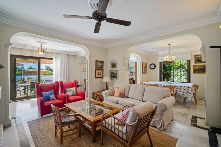 28bce802e4b5739112c991758ffd1dc6 - 4