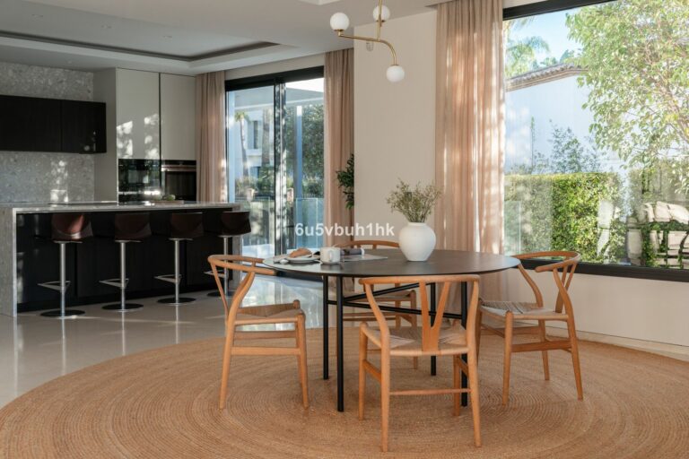 28d774bdd49614104c93c759f5ef7126 - 3