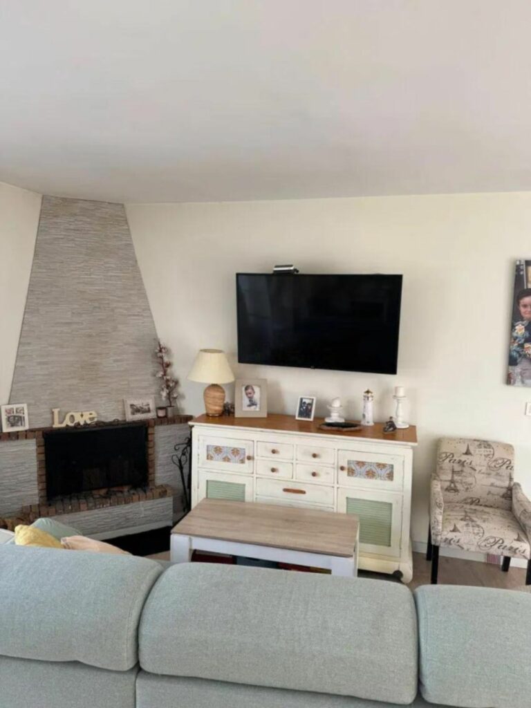 28e74aca24c28d38eefe5ee5251909d8 - 2