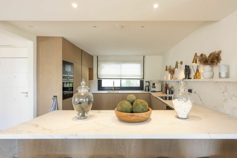 2a34cdf615fd0f440cffff8e46bc14e1 - 6