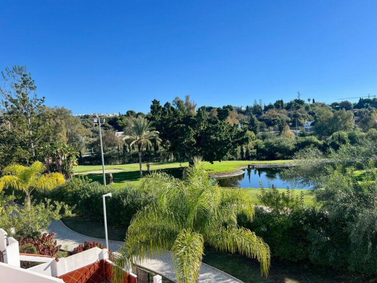 2a8869f5c472a1caa6be2ce50b023333 - 2