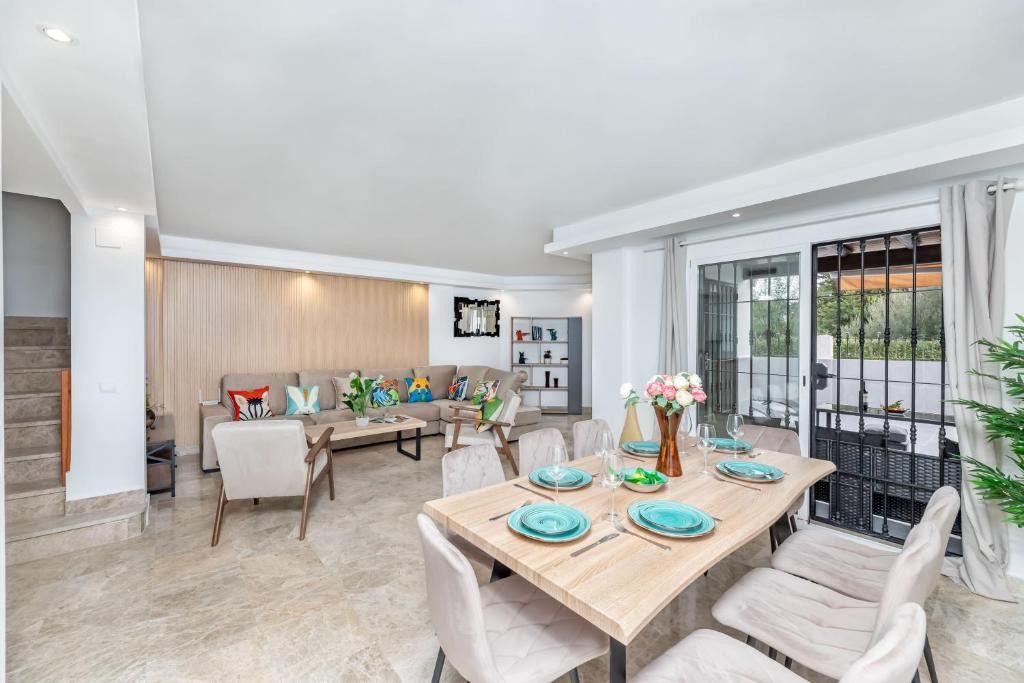 2a8869f5c472a1caa6be2ce50b023333 - 3