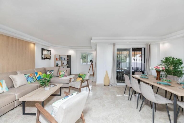 2a8869f5c472a1caa6be2ce50b023333 - 4