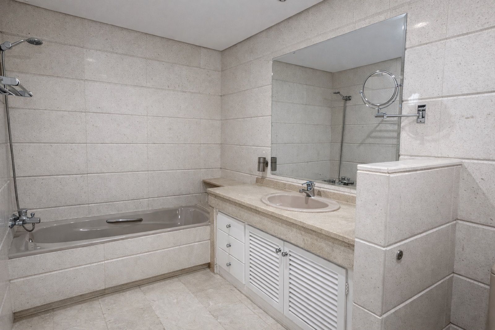 2a8adbf8b93919181a8b87496abf8d1b - 12