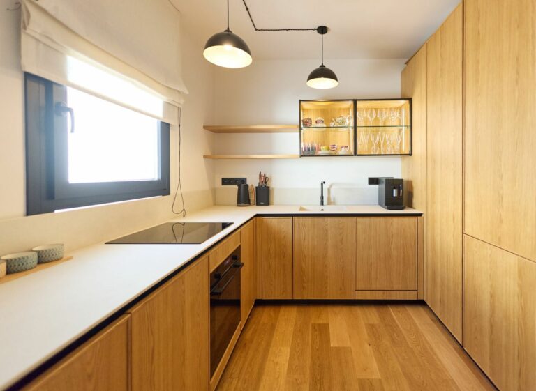 2af20327332b8a2687578602266b961d - 13