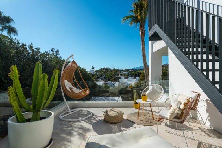 2bcb4f869f8c06ab28c47710d7fffab5 - 15