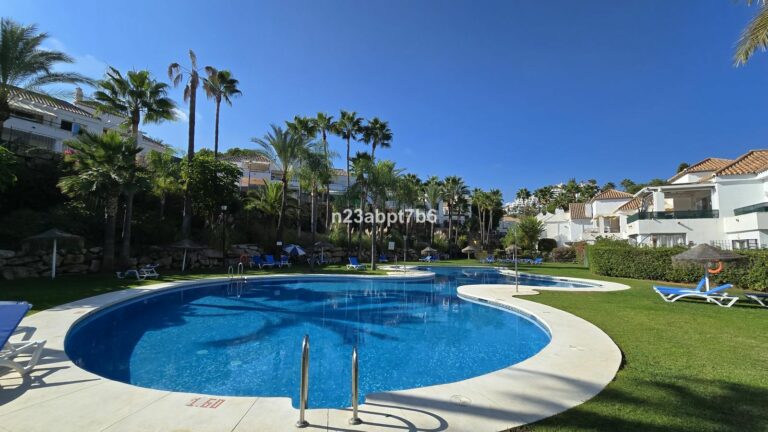 2ded64da00ed168e2a48a0b96a6d0f07 - 15