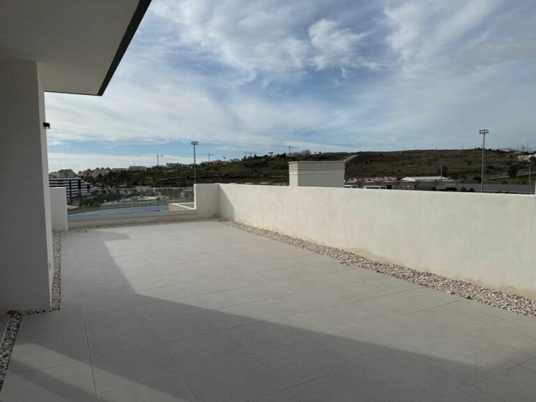 2df2eb5861403b8da6a7d88bc811f73f - 4