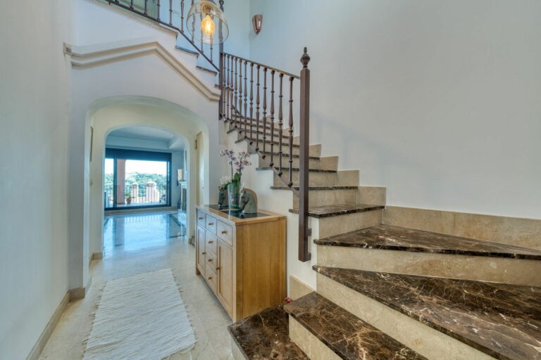 2eb12fa23fce20f9e0a5e34fc1bbcae4 - 16