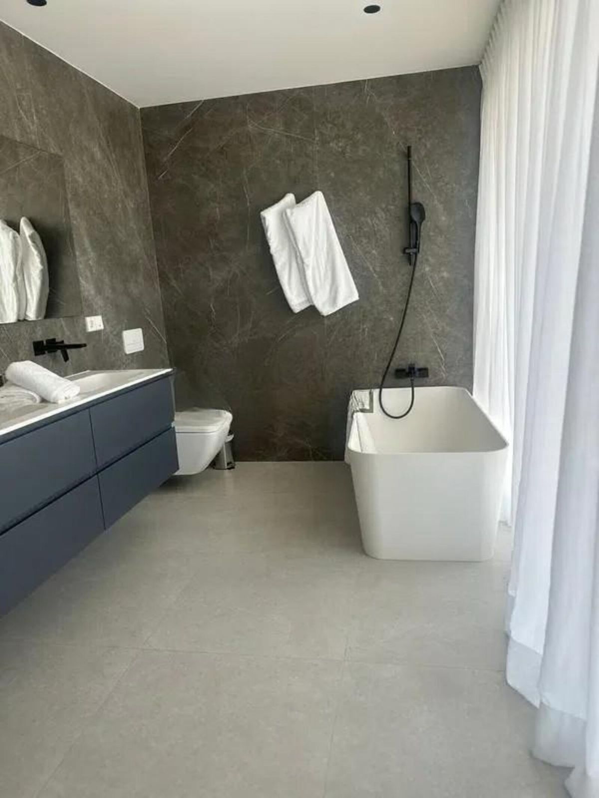 2ed7978c61c7a28e8f239a5efaa3b971 - 13