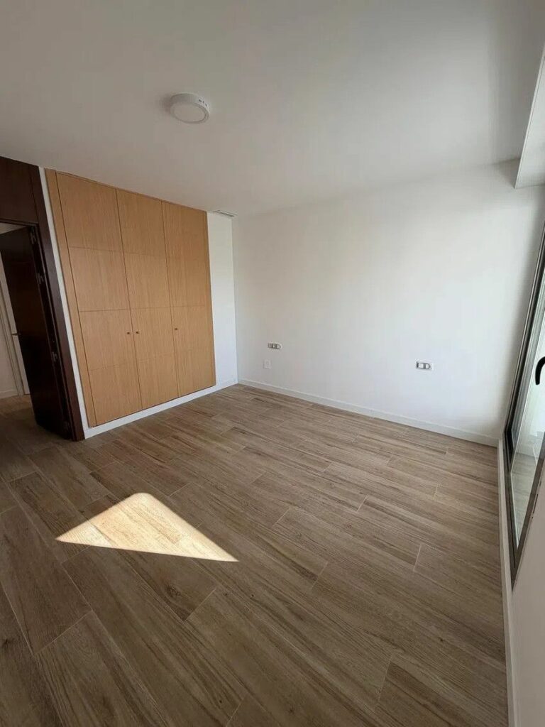 2f5741d987322150aa4816df72c31749 - 13