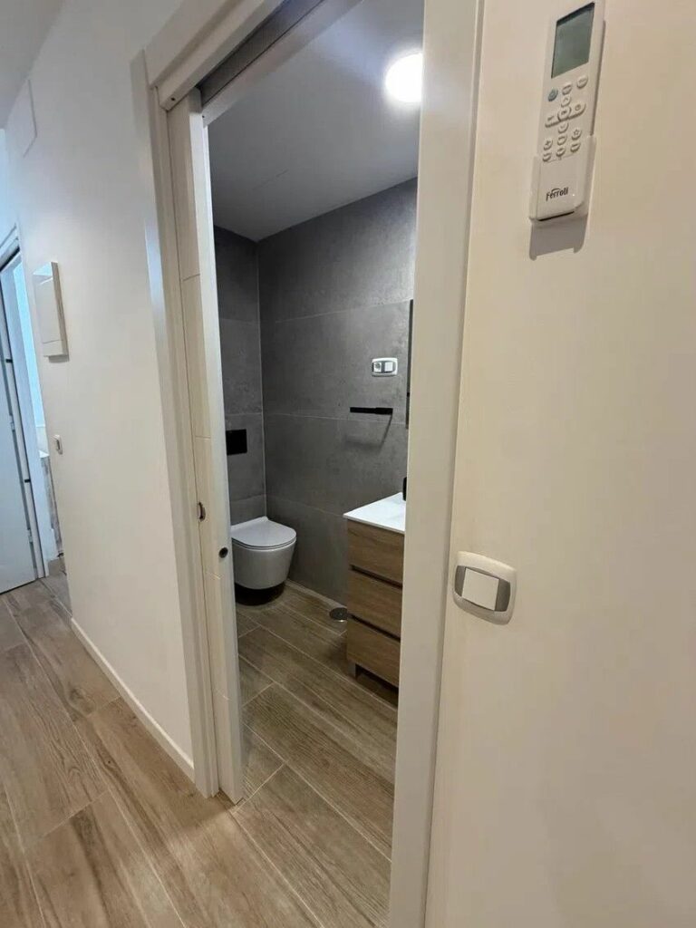 2f5741d987322150aa4816df72c31749 - 15