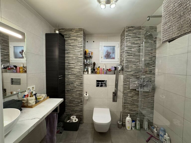 2fd3e2eecf271ecc7a00a271a5524c95 - 14