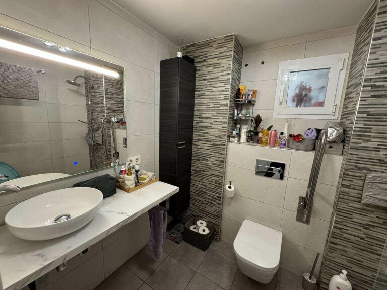 2fd3e2eecf271ecc7a00a271a5524c95 - 15