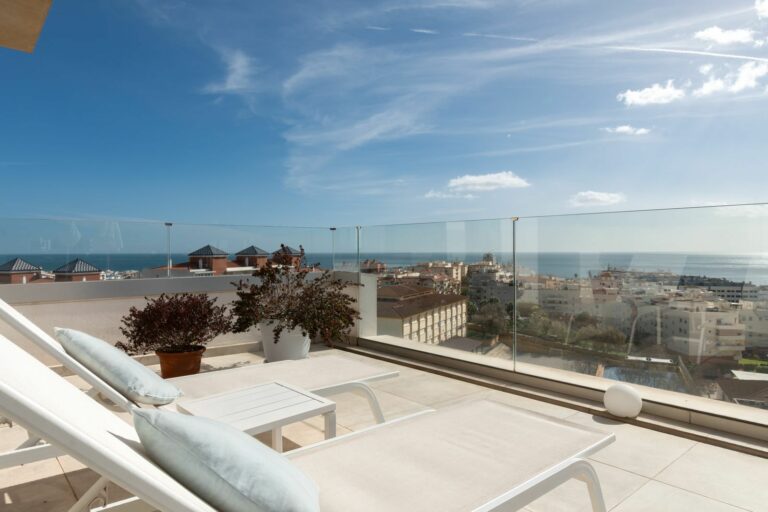 2fd4b439421ca6357866c0a0982f31d1 - 3