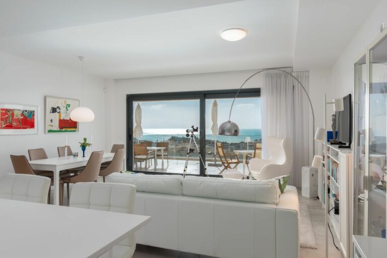 2fd4b439421ca6357866c0a0982f31d1 - 4