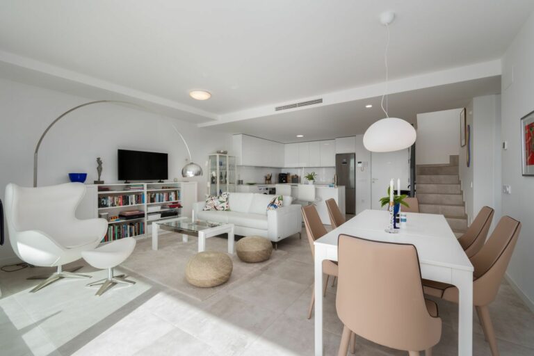 2fd4b439421ca6357866c0a0982f31d1 - 6