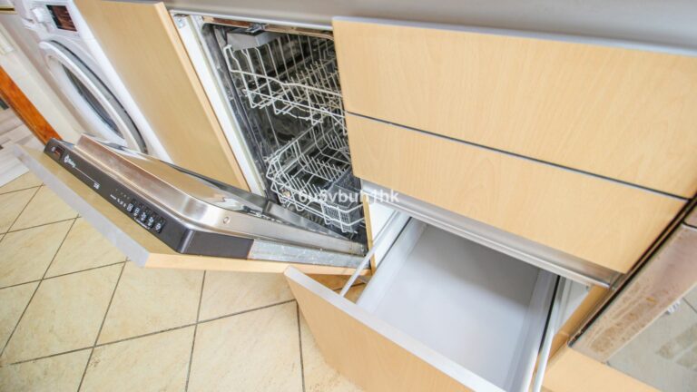 31b296c3e22296f795c633fe3c6c745b - 16