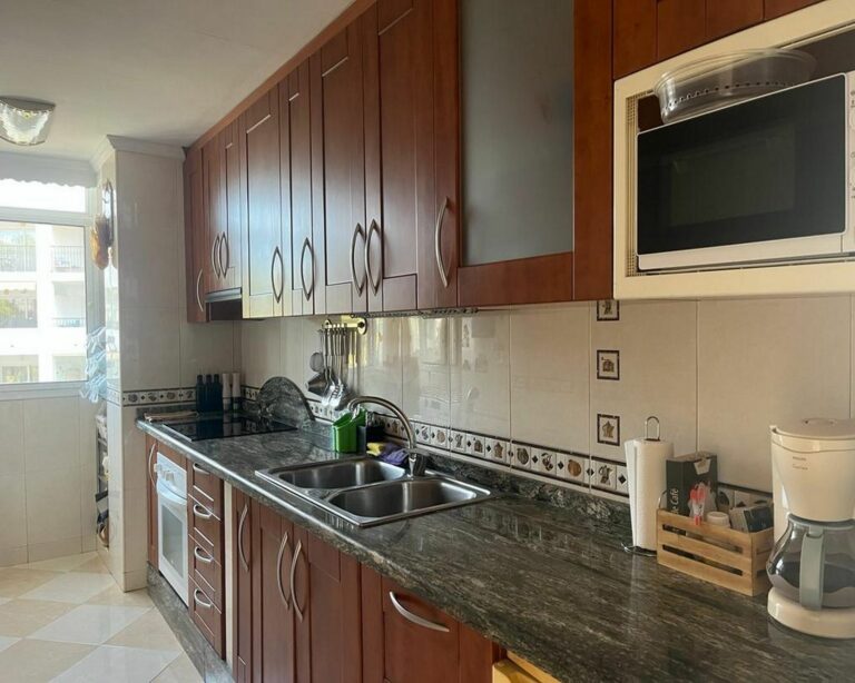 324f35e4c663248d46a59548be53b7cf - 11