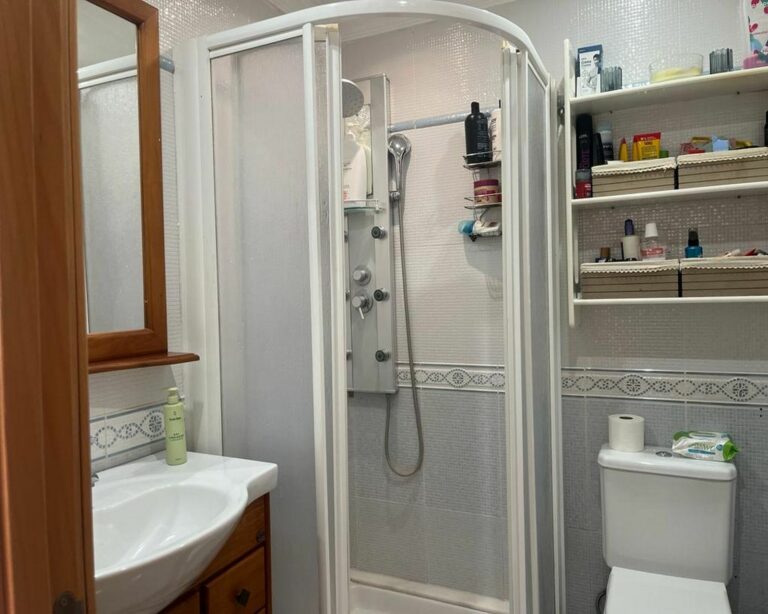 324f35e4c663248d46a59548be53b7cf - 15