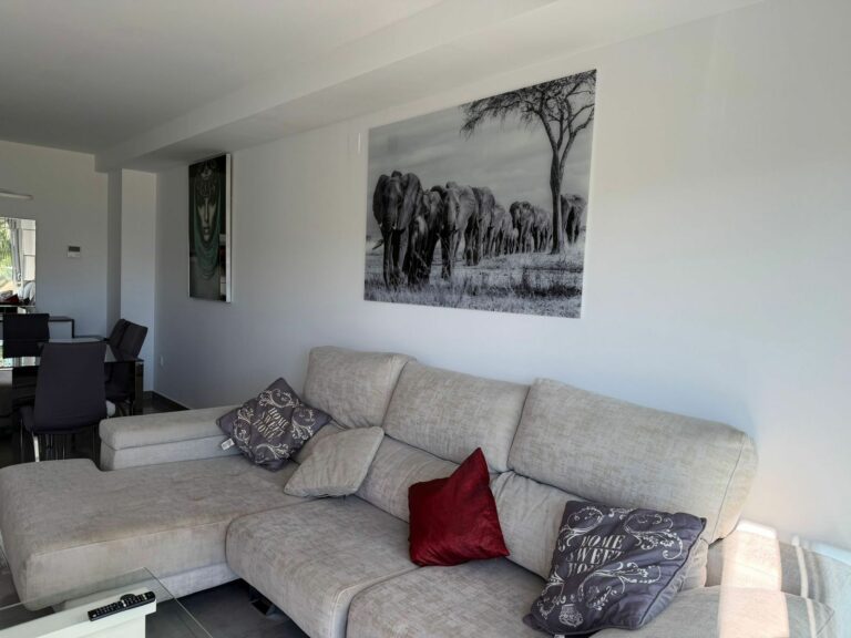 32fcc8be99639a8a92c276968c4ca89b - 1