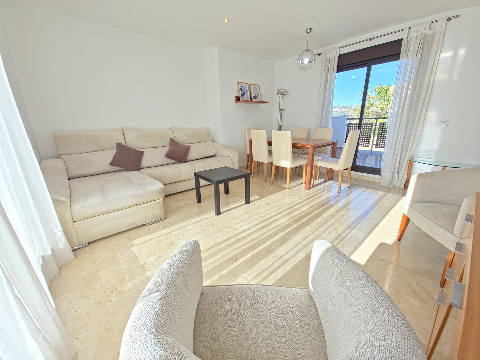 331431b779ec79f76764d5733dfa6cf6 - 11