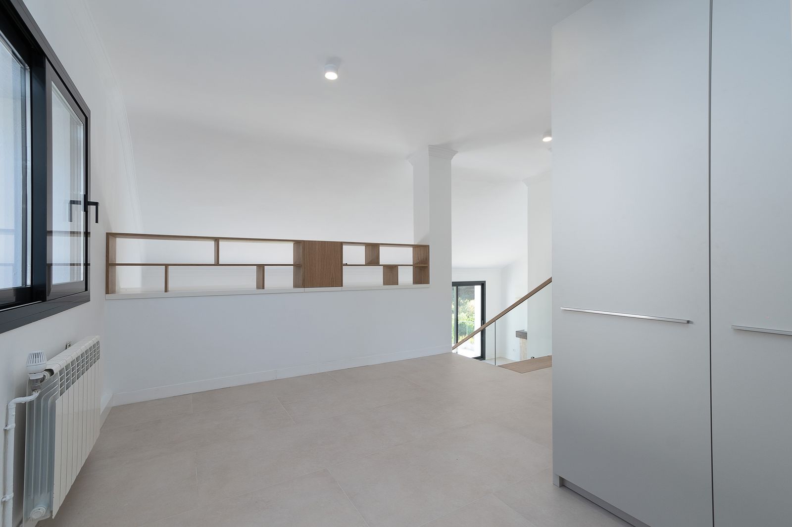 33d9c2fd9a79e77e56b50f4cd51e4886 - 16