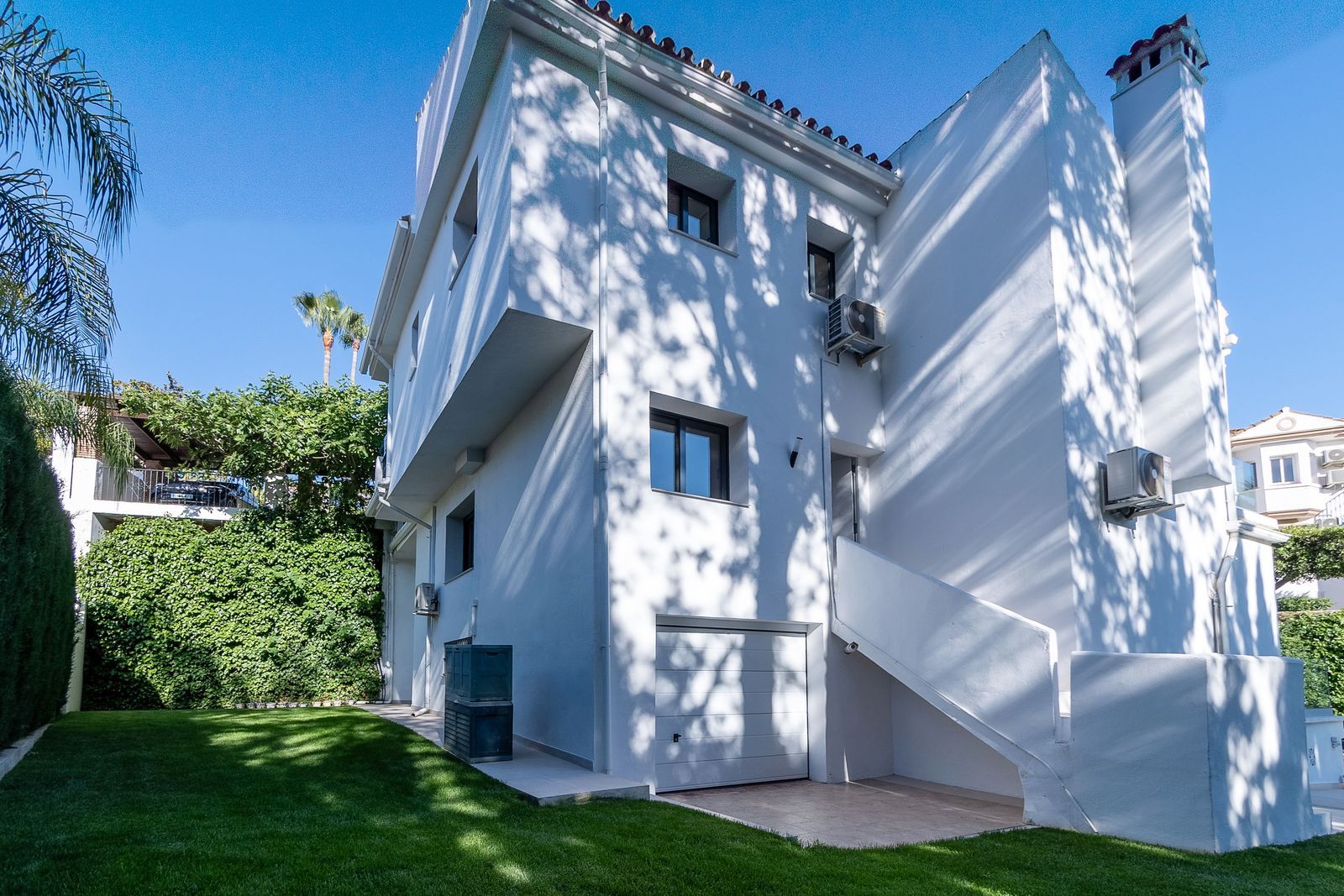 33d9c2fd9a79e77e56b50f4cd51e4886 - 6