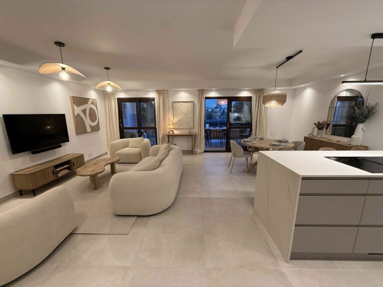 37ffd20271104d54391a618fb1e125df - 3