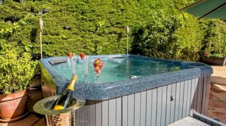 38c1df396967067c581b7408b04a8fed - 11