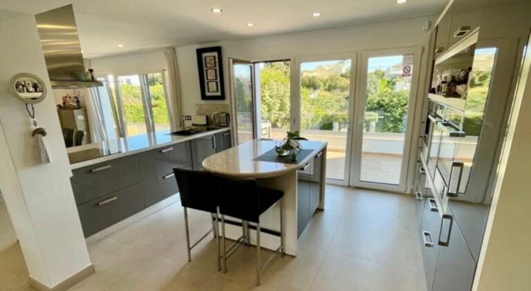 38c1df396967067c581b7408b04a8fed - 7