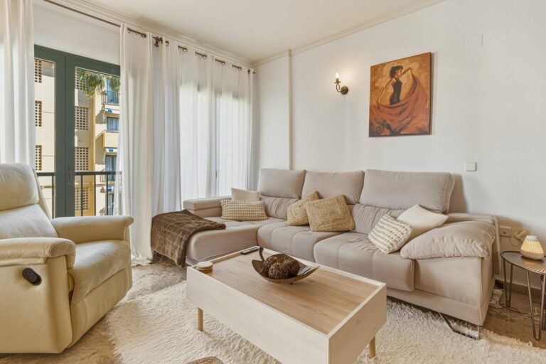 38f0bae03d7aec80caae741950aa81f1 - 8