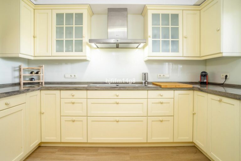 3a7e46b9100878ff4c9ec4a80bdc057d - 9