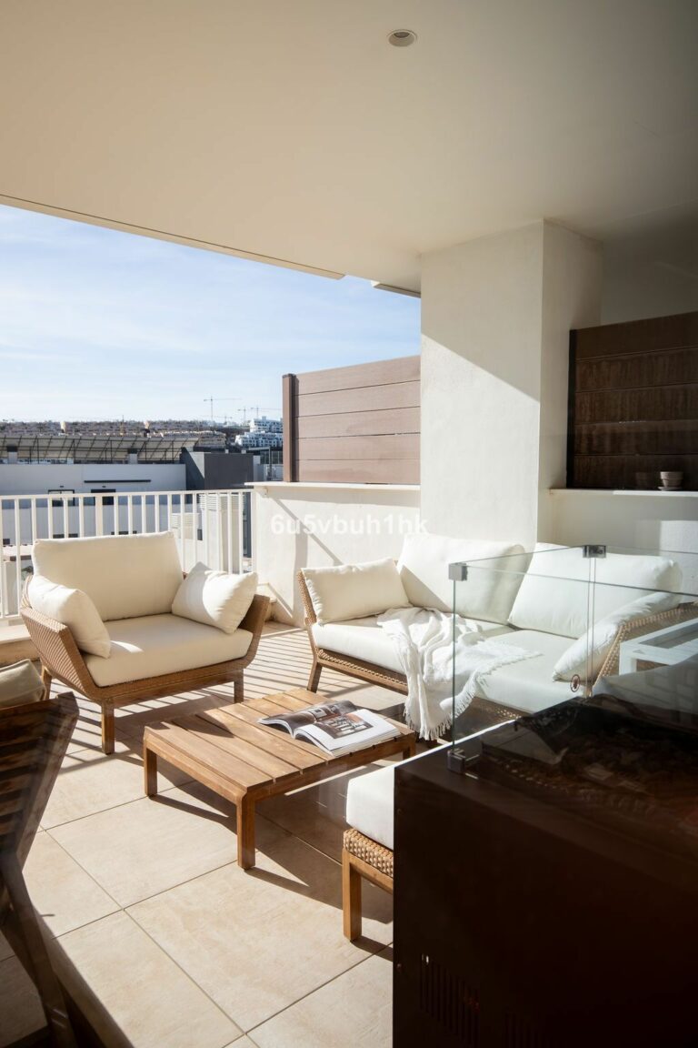 3bb9d6cf5ae0b5efe39f97cbac8fa395 - 16