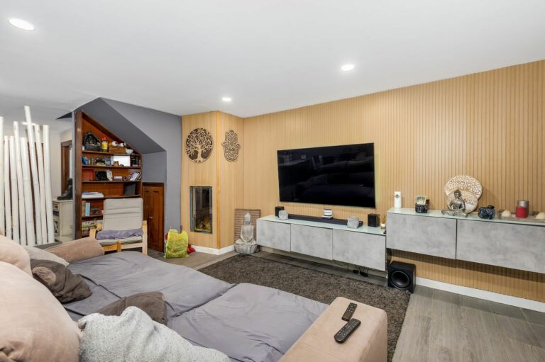 3c623286e114903dc0fd7abf53cf5ff8 - 5