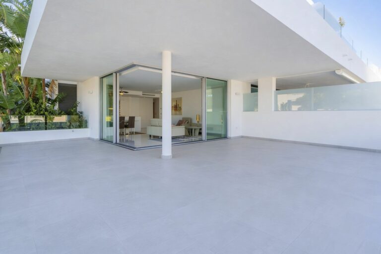 3c965ad31f50dfcccee0bb6f0cedf095 - 10