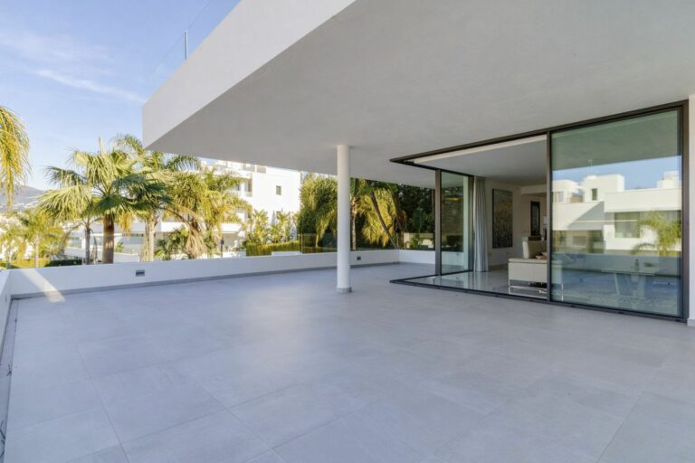 3c965ad31f50dfcccee0bb6f0cedf095 - 2