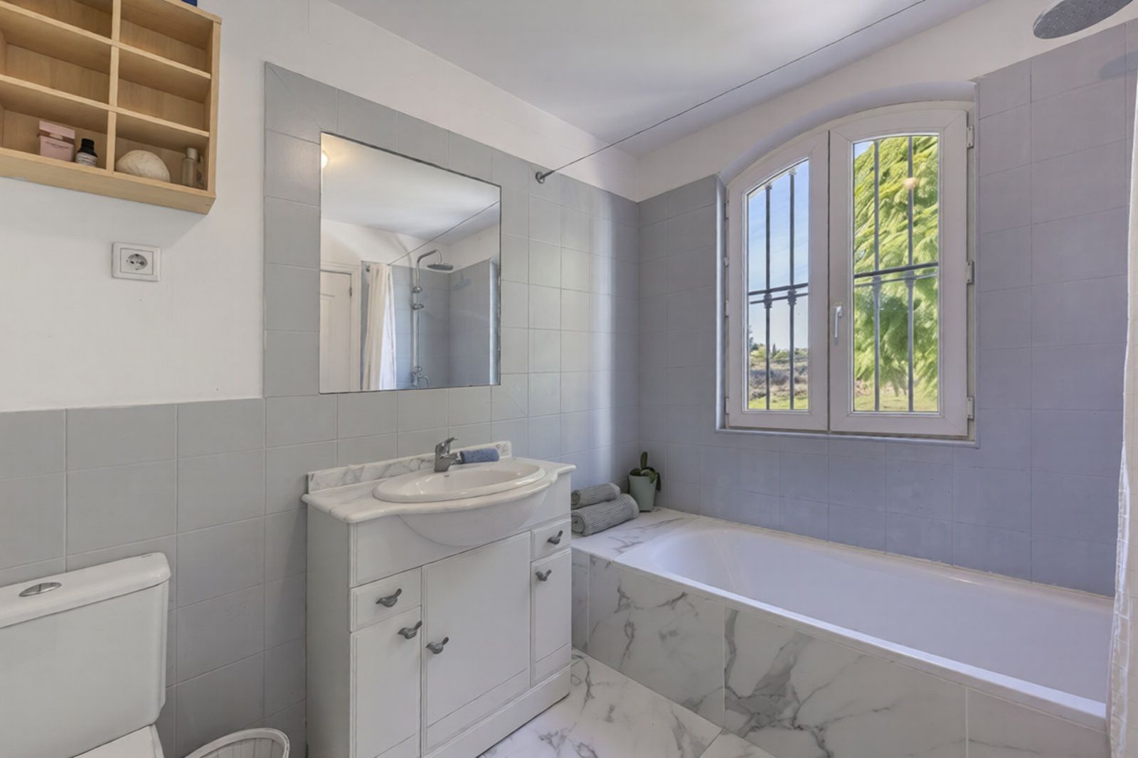 3d10653adf46504a47c16677119bb69c - 4