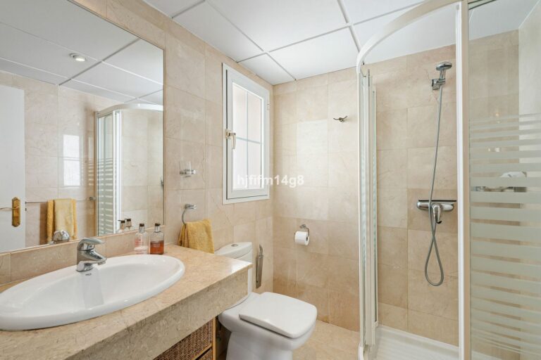 3e6fa6085e5499ee309e7d621a696d8c - 15