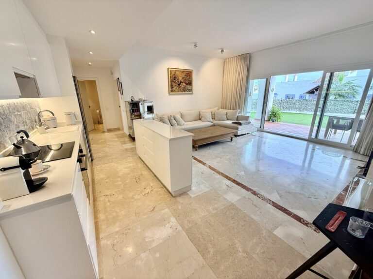 3e7aa9222397789d846fd2cd7e16ca0f - 3