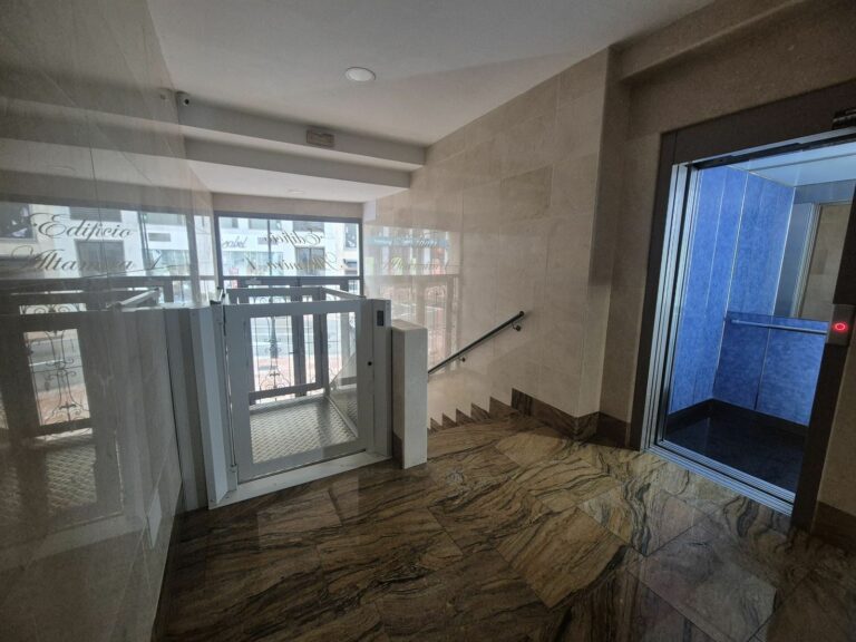 4008232d75d833c3eef2cda214534e83 - 13