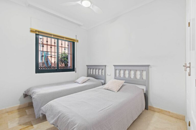 41d7623e3ad8aebbcc3f853d5fc1b117 - 14